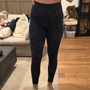 SPANX Dark Camouflage Leggings